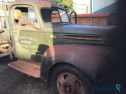 1946' Ford Ford V8 photo #2
