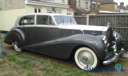 1952' Rolls-Royce Silver Wraith photo #1