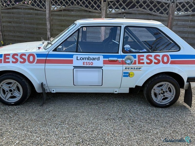 1976' Ford Fiesta photo #2