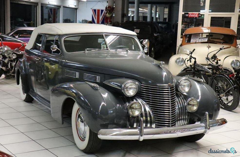 1940' Cadillac Series 62 photo #3