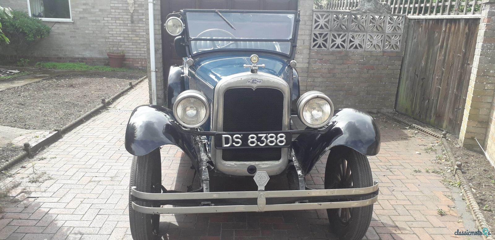 1927' Chevrolet photo #1