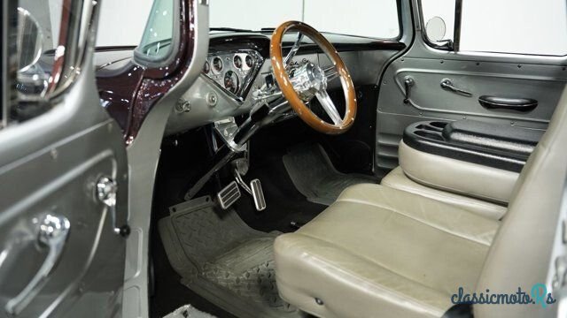 1957' Chevrolet 3100 photo #4