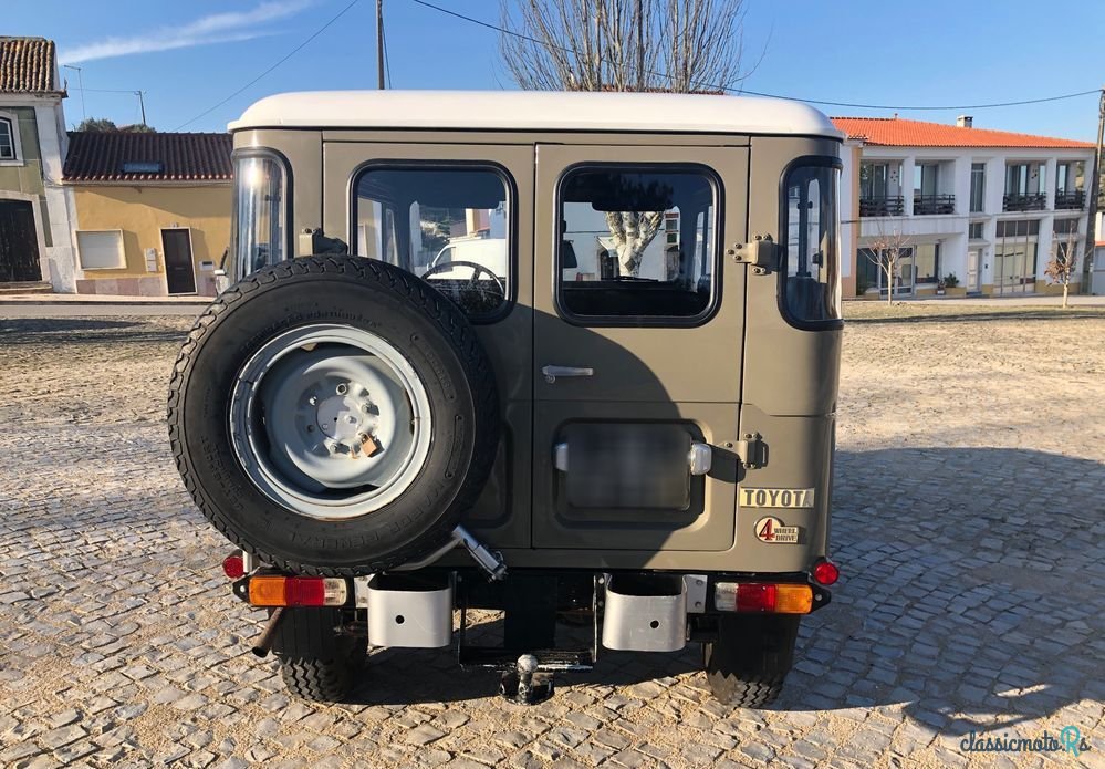 1980' Toyota Land Cruiser photo #3