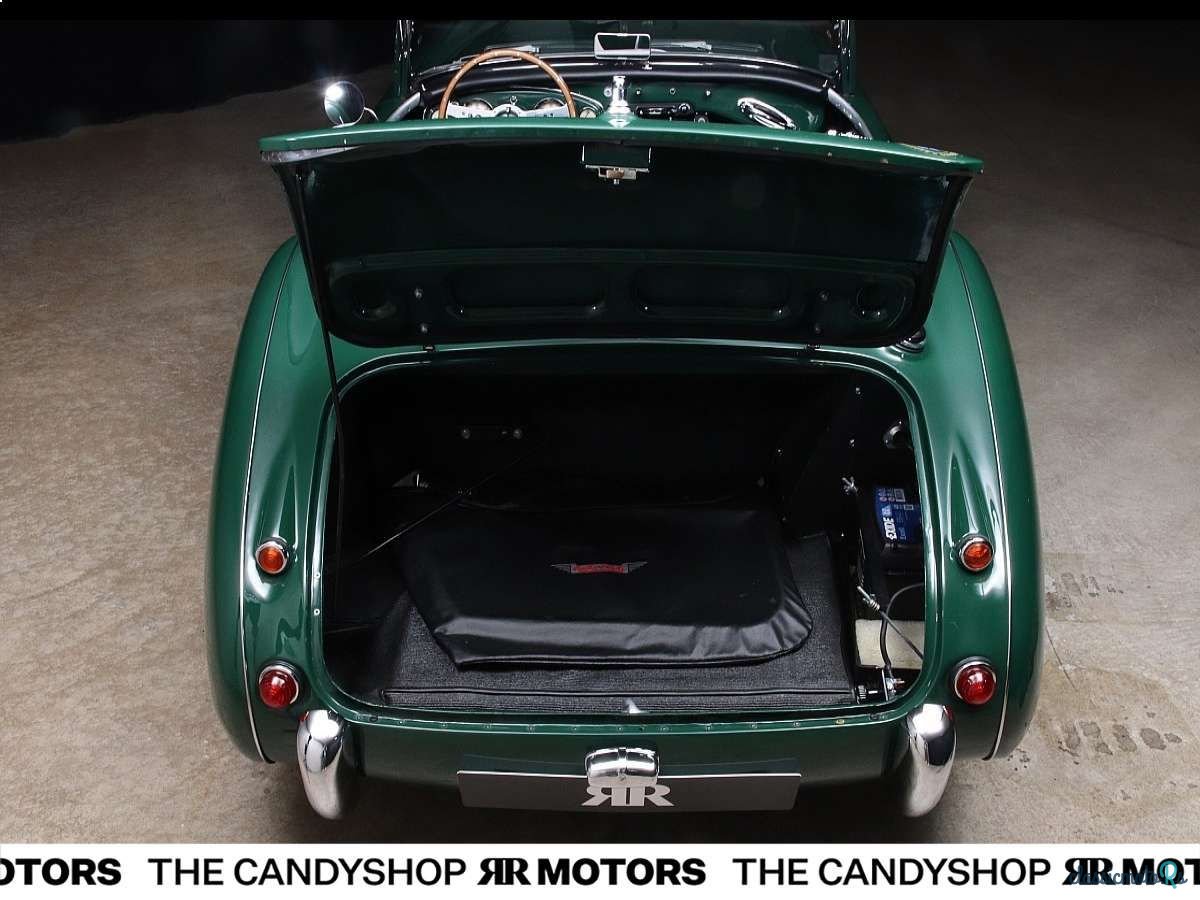 1961' Austin-Healey 100-6 photo #5