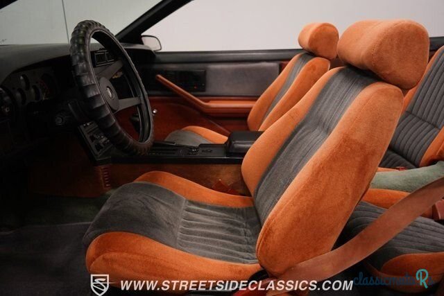 1987' Chevrolet Camaro photo #5