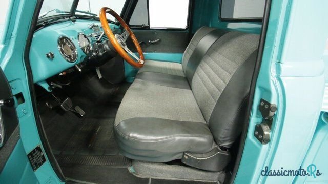 1951' Chevrolet 3100 photo #3