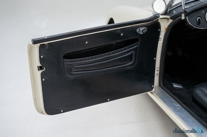 1962' MG MGA photo #5