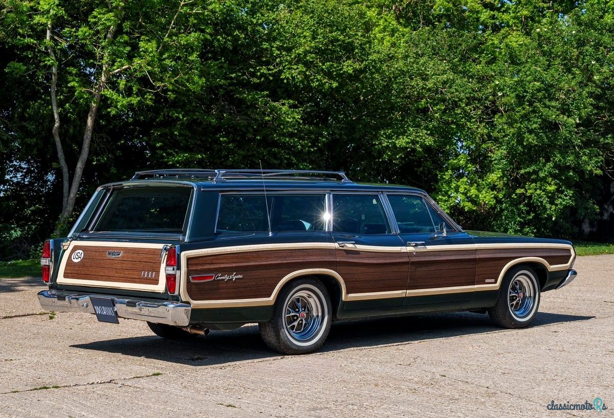 1965' Ford Country Squire photo #3