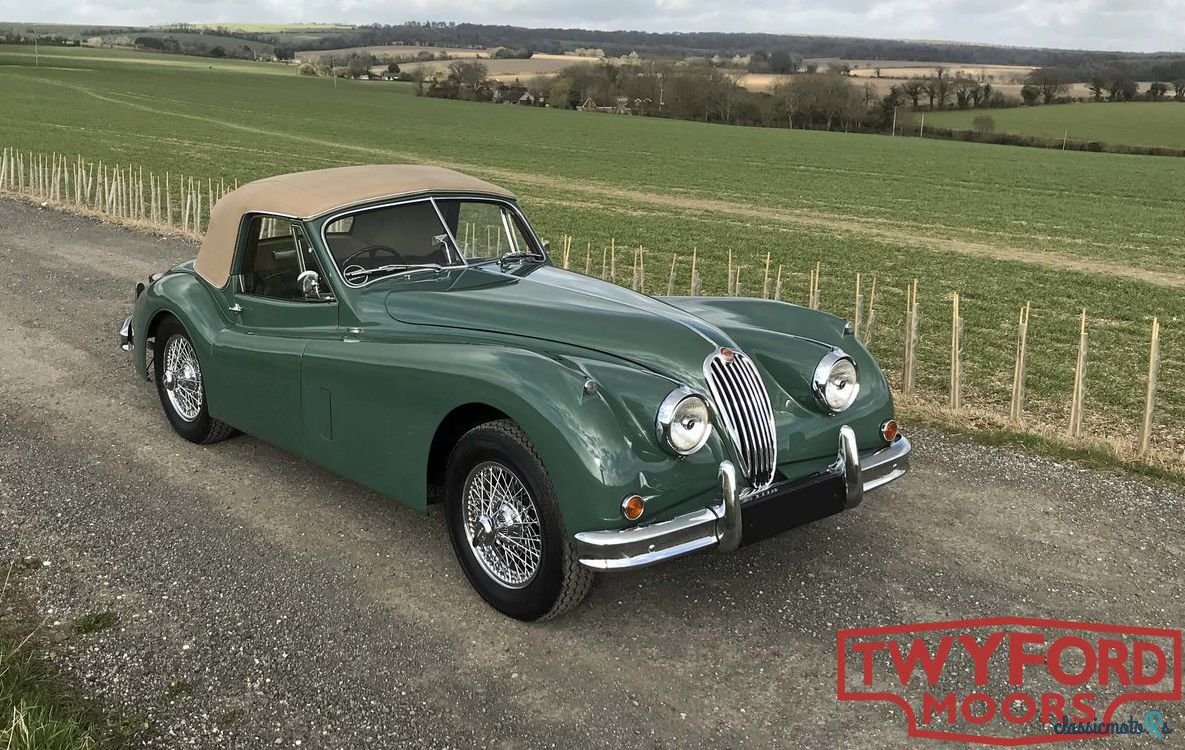 1955' Jaguar Xk140 photo #2