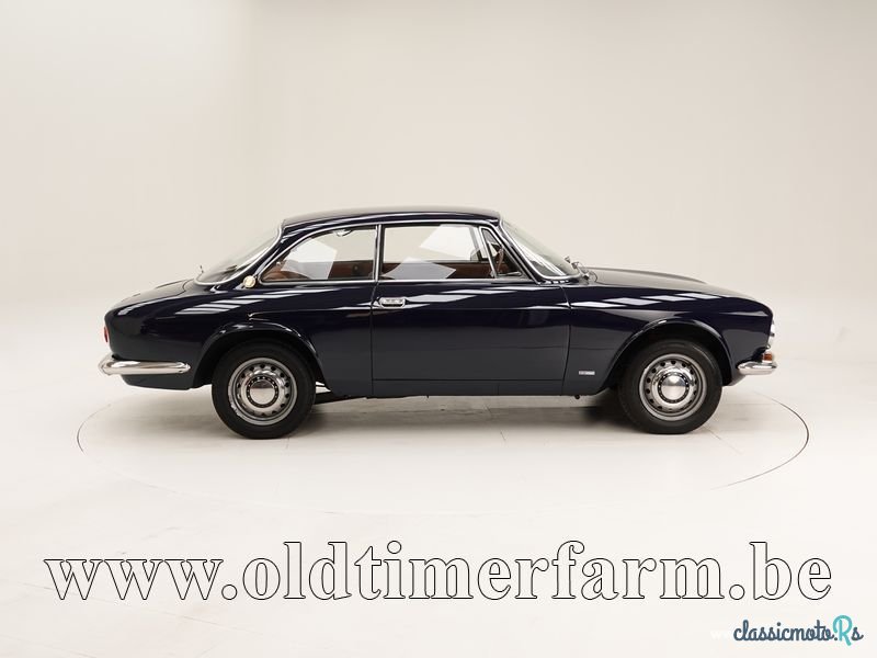 1969' Alfa Romeo 1750 GT Veloce Bertone '69 CH8134 photo #3