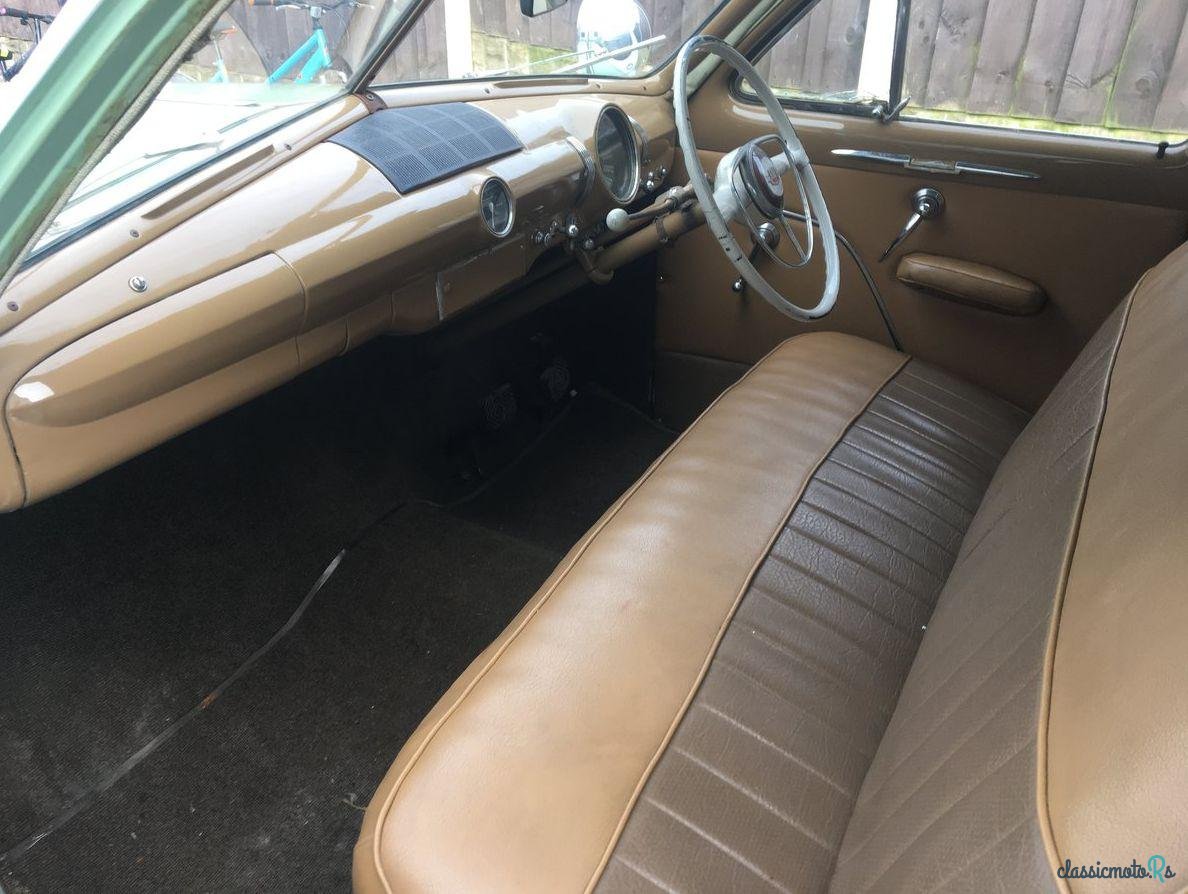 1949' Ford Custom photo #3