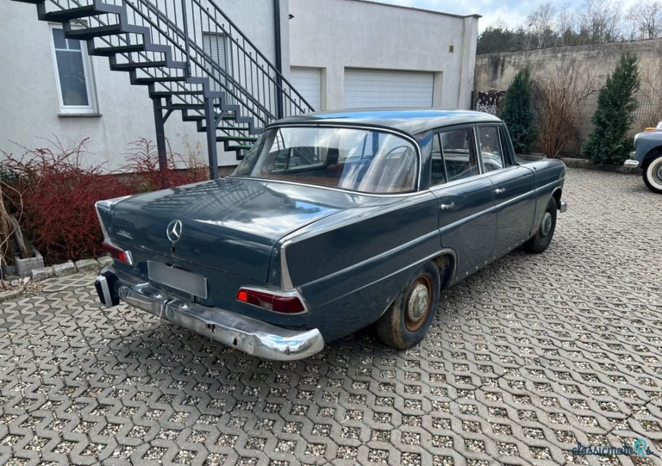 1964' Mercedes-Benz W110 photo #4