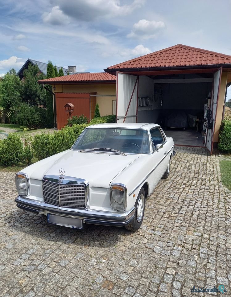 1970' Mercedes-Benz 250CE photo #3
