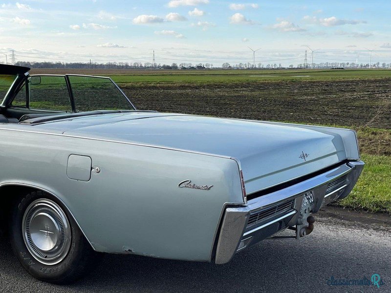 1966' Lincoln Continental photo #6