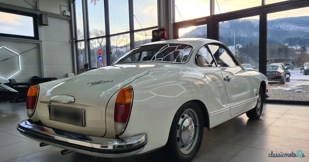 1971' Volkswagen Karmann Ghia photo #3