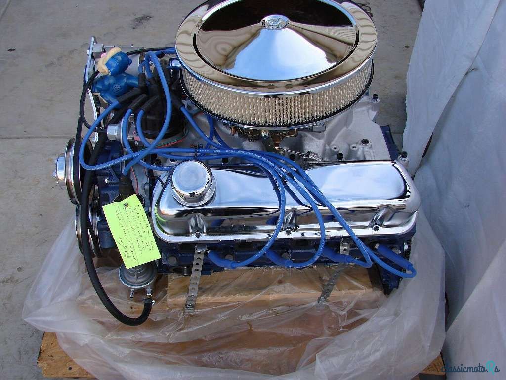 1955' Ford Fairlane photo #3