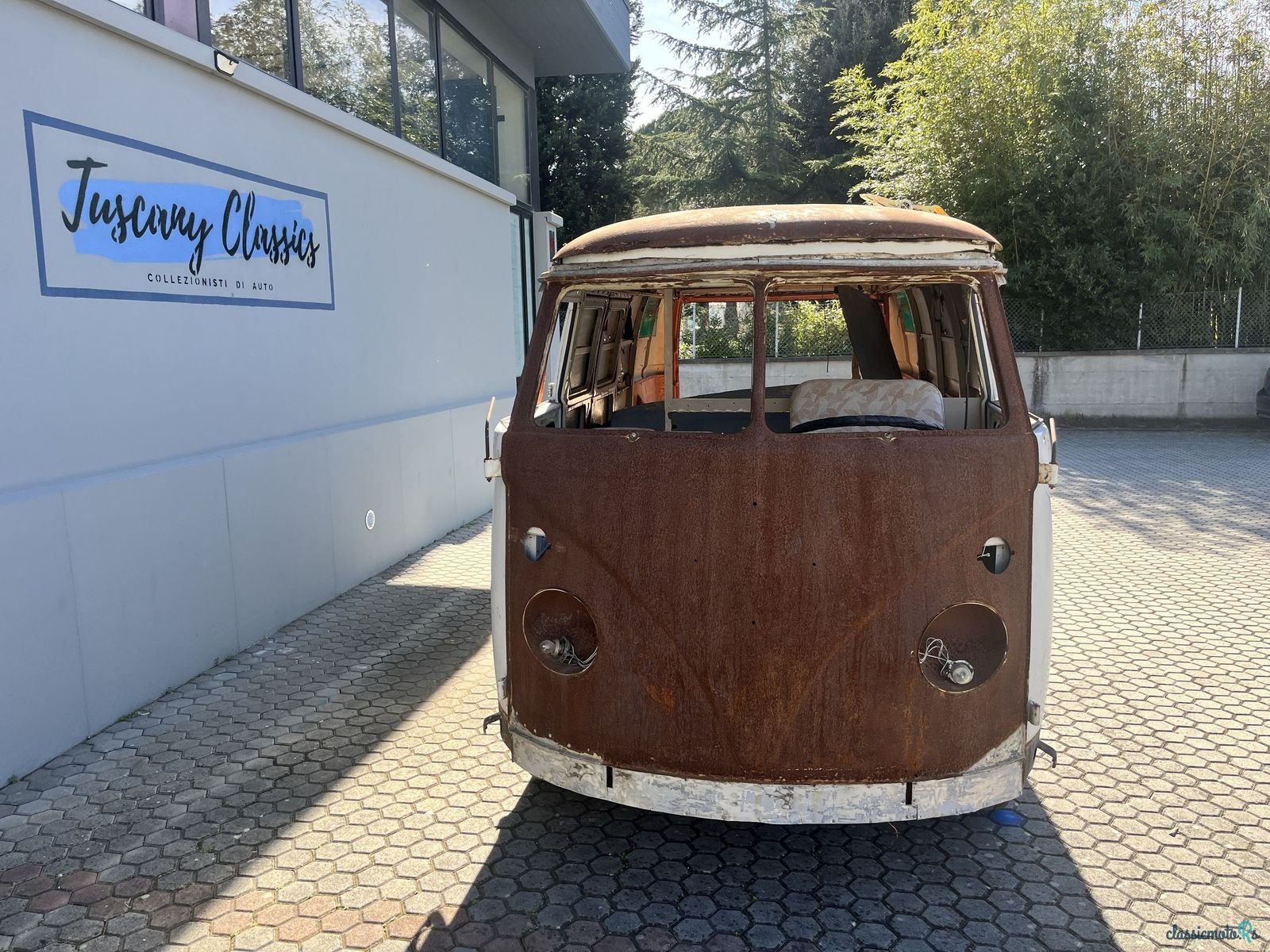 1966' Volkswagen Camper photo #3