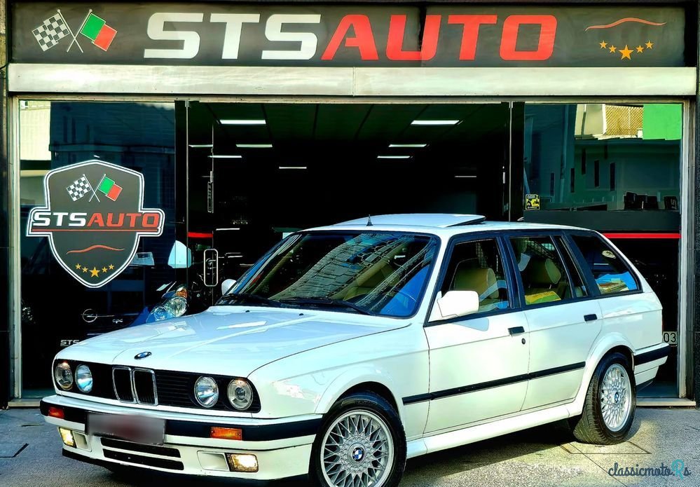 1989' BMW Série 3 Ix Touring photo #1