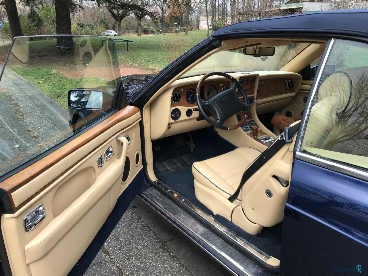 1992' Bentley Azure 1996 photo #2