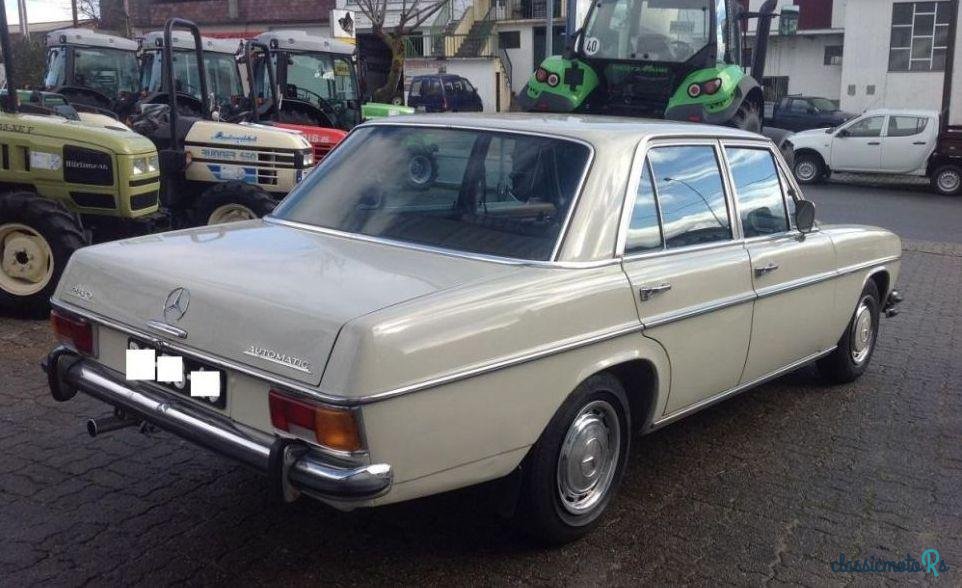 1971' Mercedes-Benz 250 250 Automatic photo #6