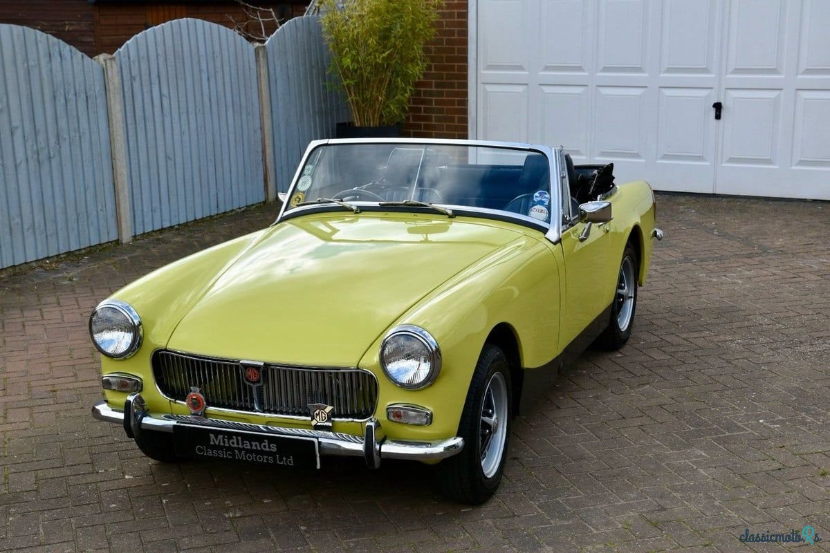 1974' MG Midget photo #1