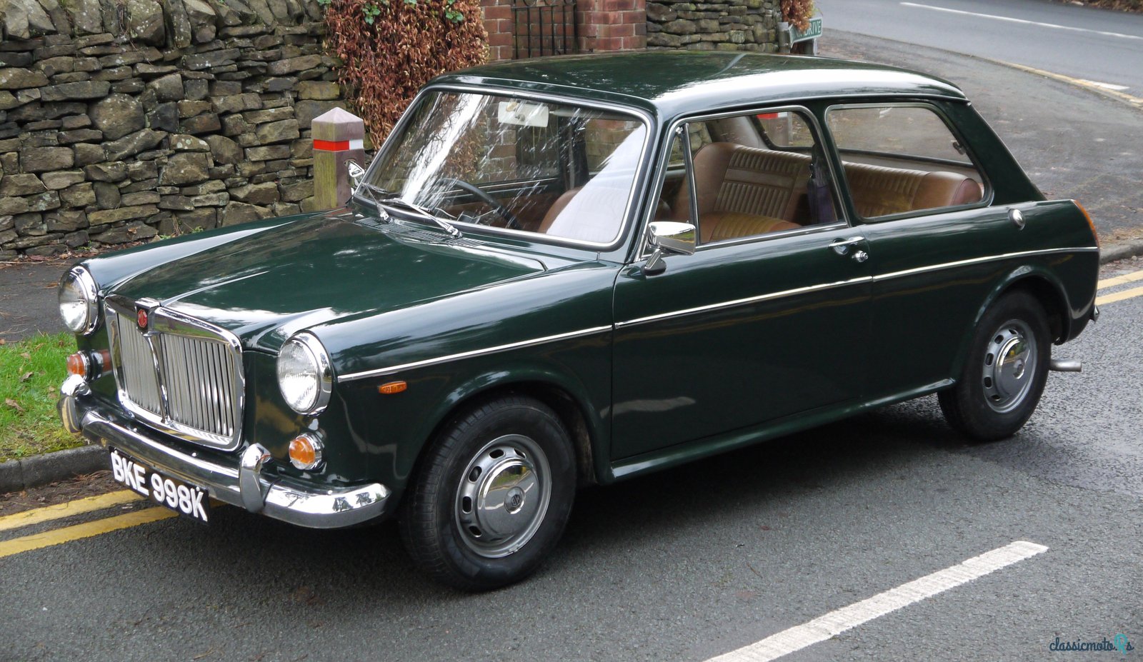 1971' MG 1300 photo #3