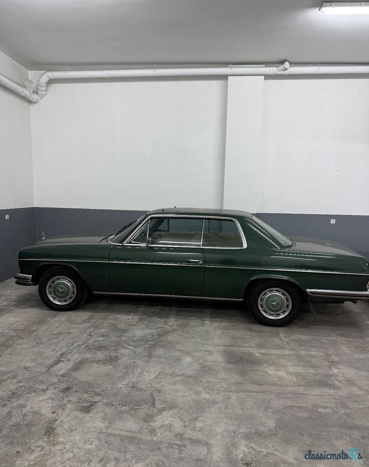 1971' Mercedes-Benz 250CE photo #1