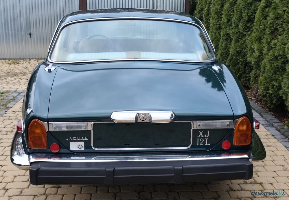 1974' Jaguar XJ photo #4