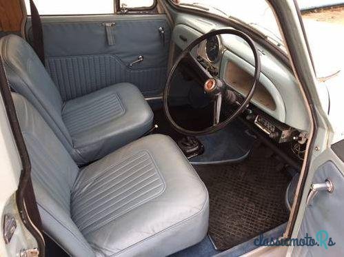 1970' Morris Traveller Estate photo #3