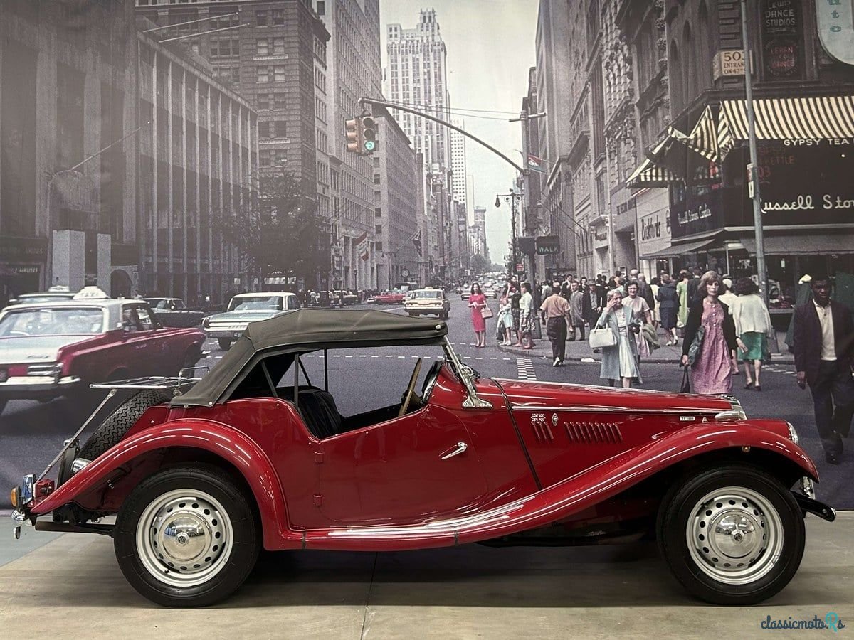 1954' MG TF photo #2