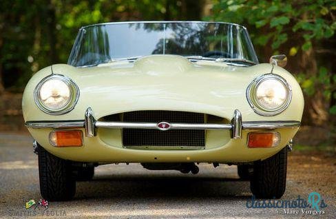 1968' Jaguar E-Type photo #1