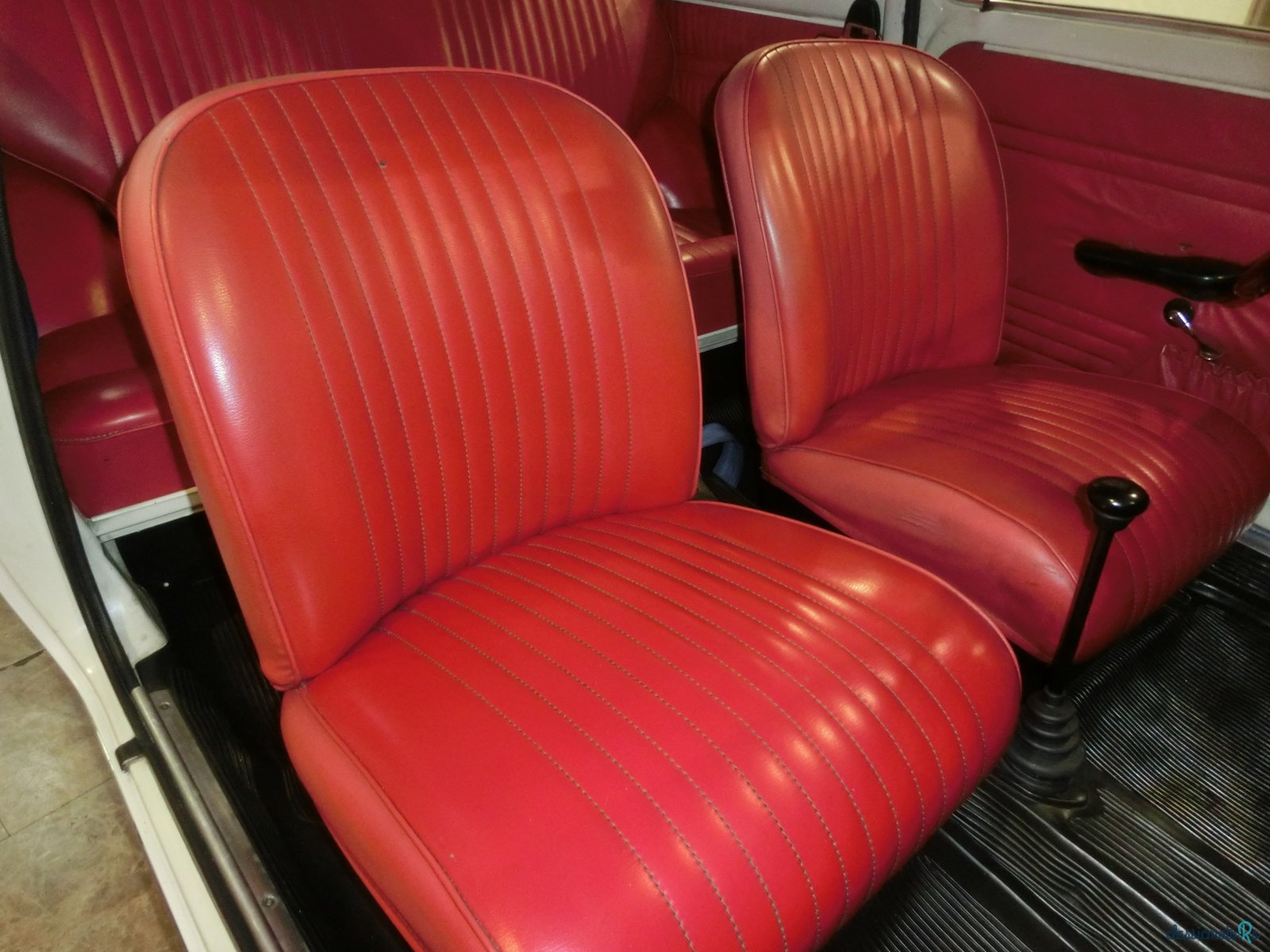 1968' Fiat 850 ESPECIAL photo #5