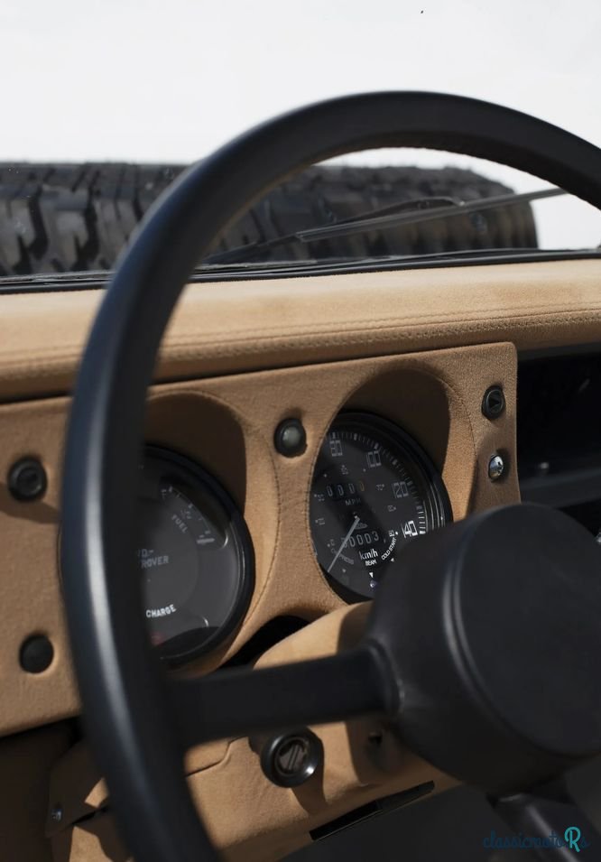 1973' Land Rover Serie III photo #3