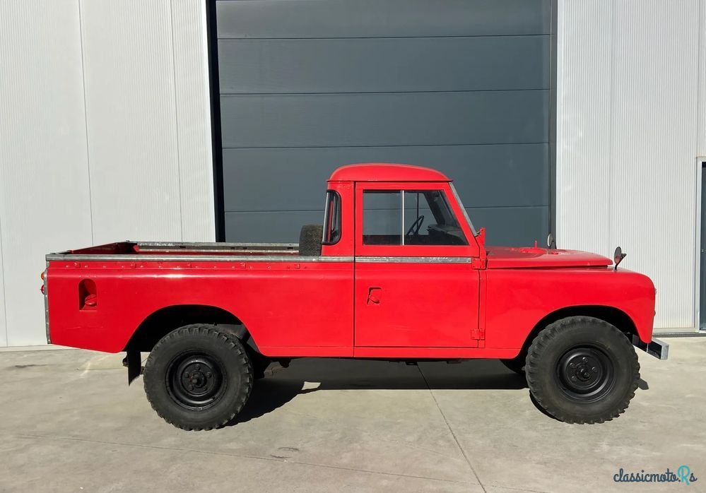 1980' Land Rover Serie III photo #3