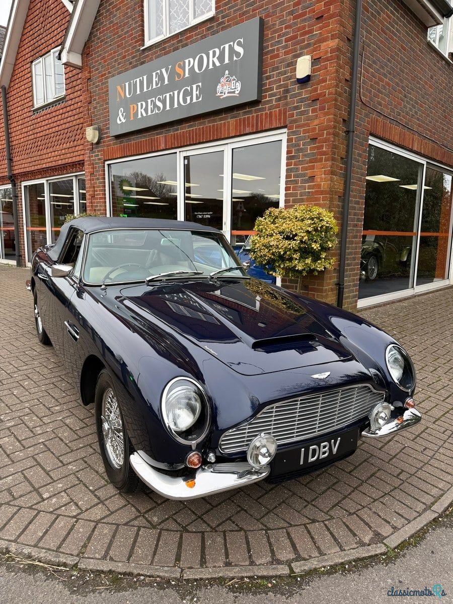 1967' Aston Martin DB6 photo #1