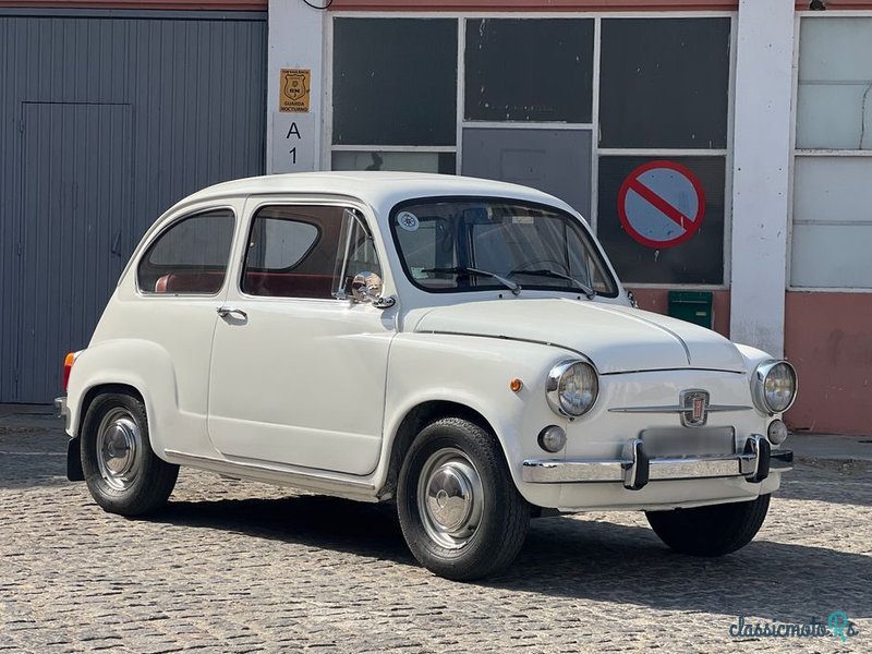 1971' Fiat 600 photo #3