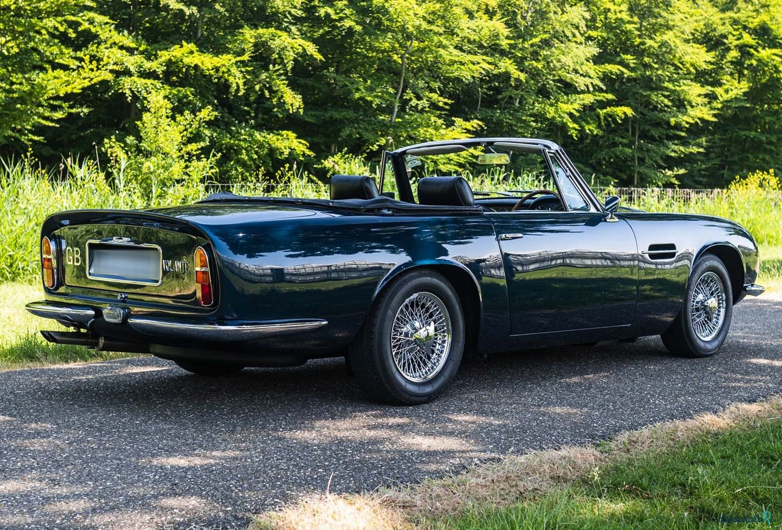 1970' Aston Martin Db6 Mkii Volante photo #3