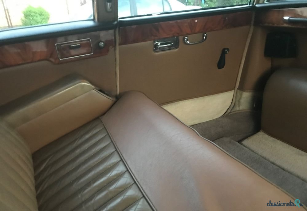 1977' Jaguar Daimler photo #2