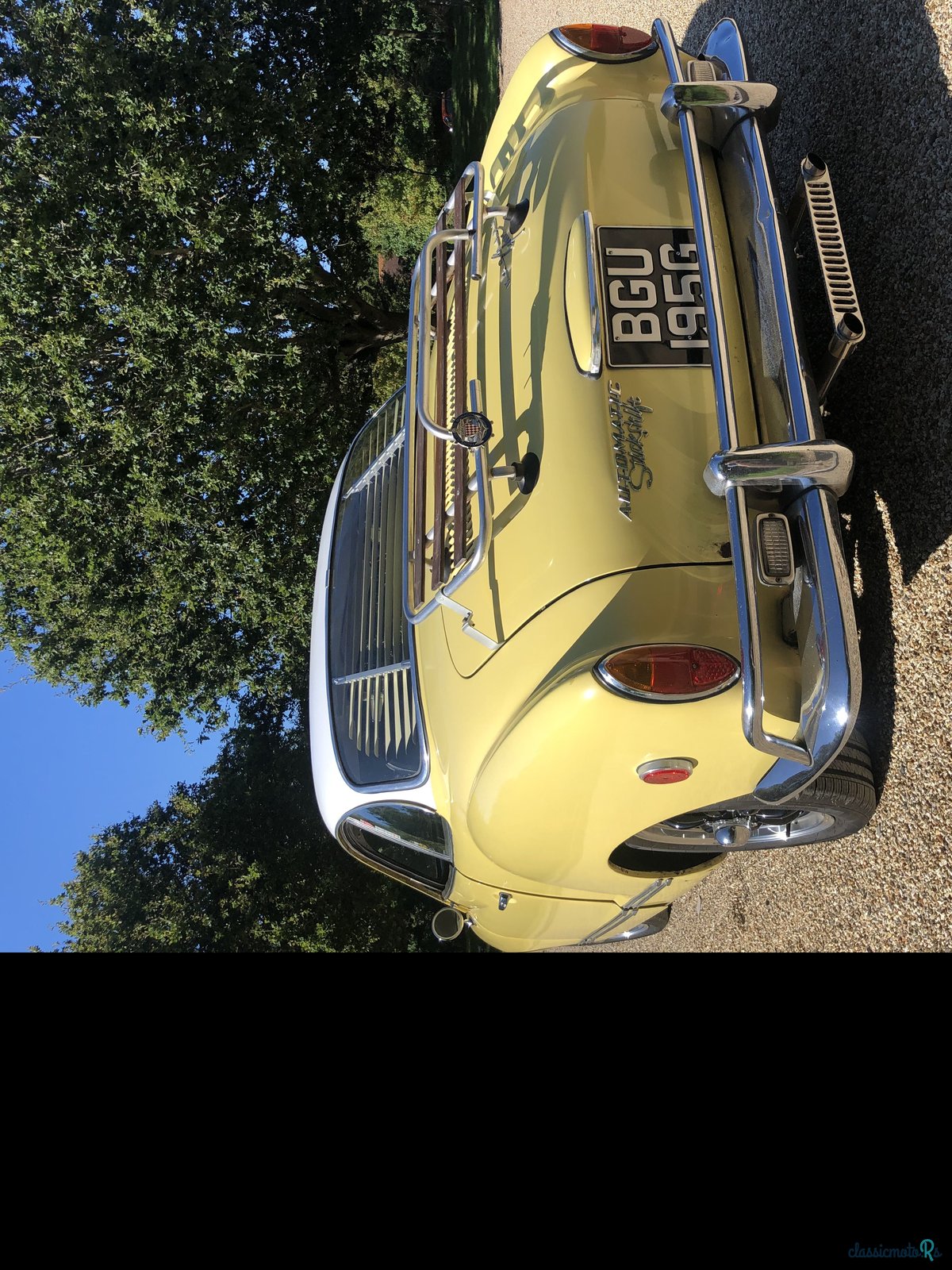 1969' Volkswagen Karmann Ghia photo #3