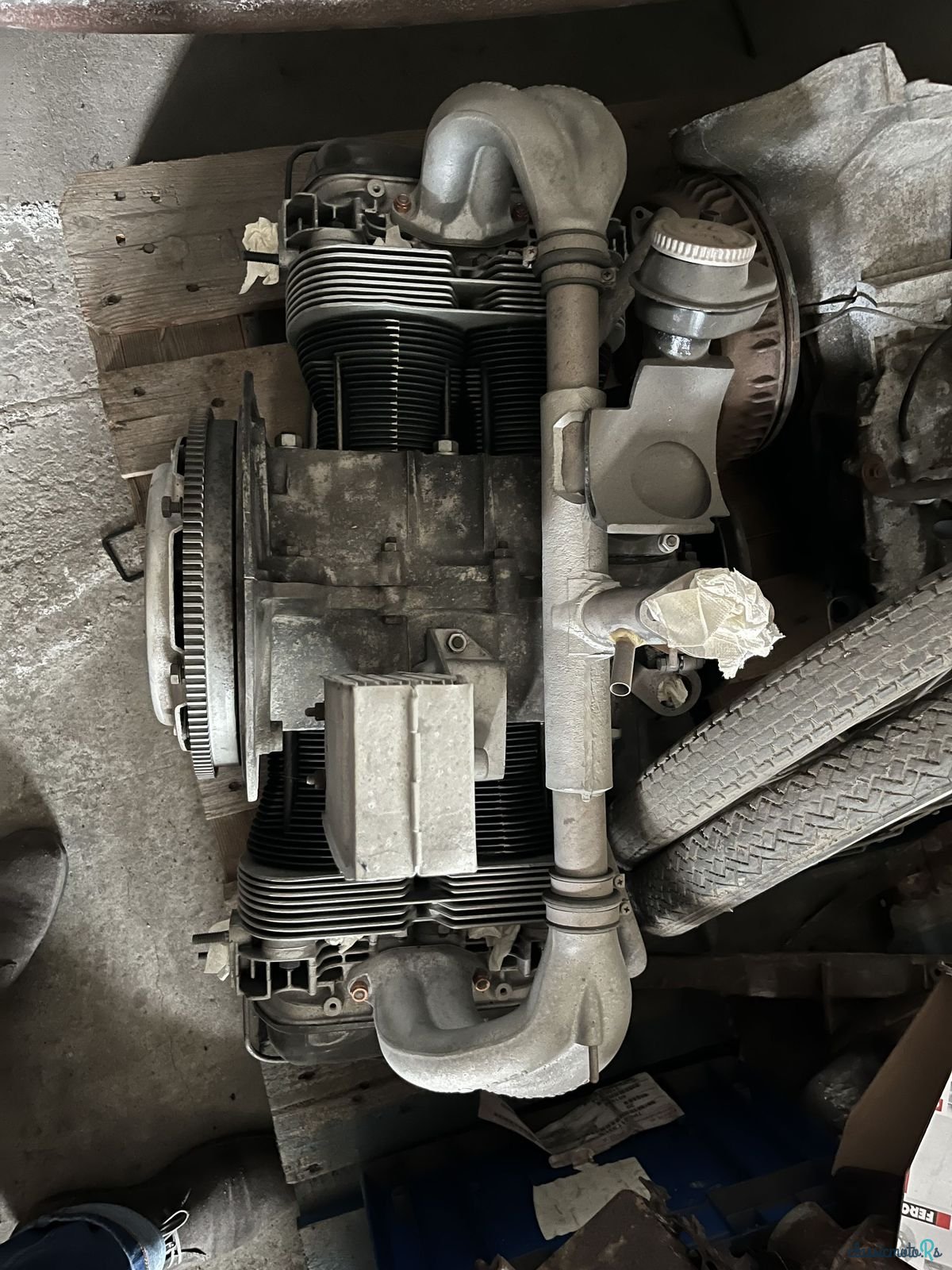 1975' Volkswagen Camper photo #4