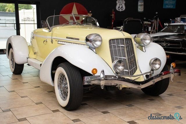 1935' Auburn photo #3