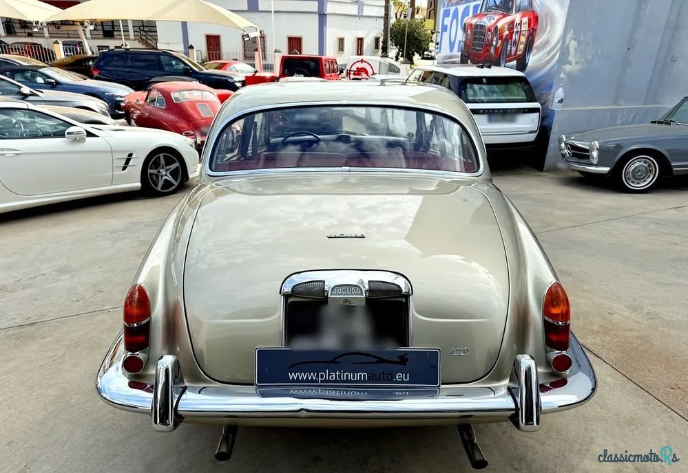 1968' Jaguar 420G photo #4