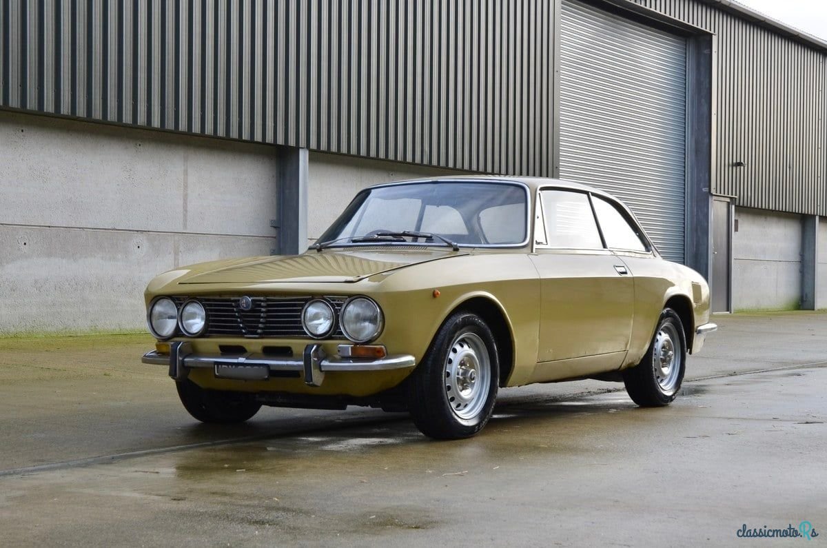 1972' Alfa Romeo 2000 photo #2