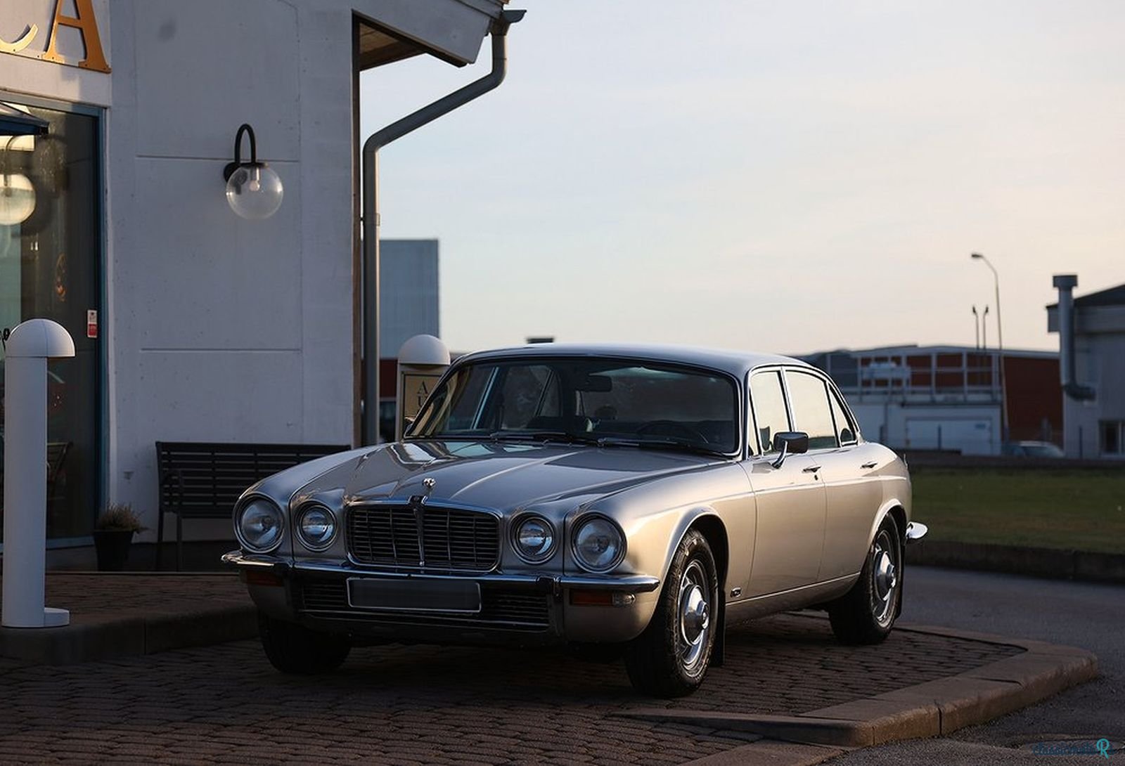 1977' Jaguar Xj6 4.2 Lwb Serie Ii photo #2