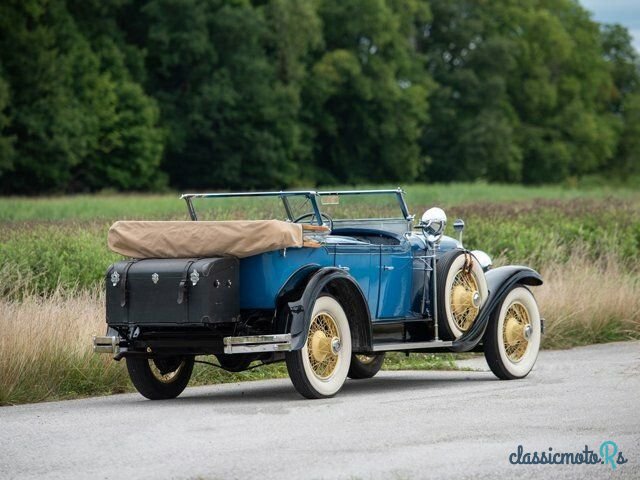 1928' LaSalle Series 303 photo #2