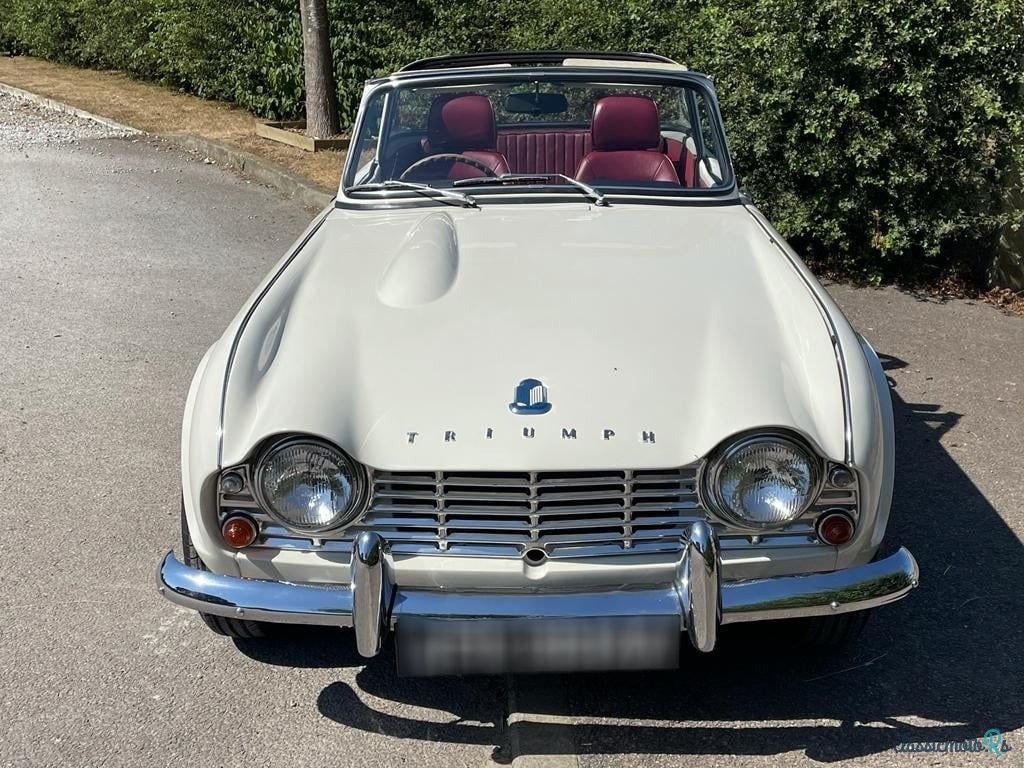 1963' Triumph TR4 photo #4