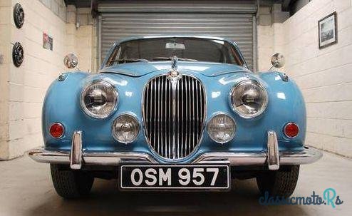 1969' Jaguar Mk2 240 Mk2 photo #2