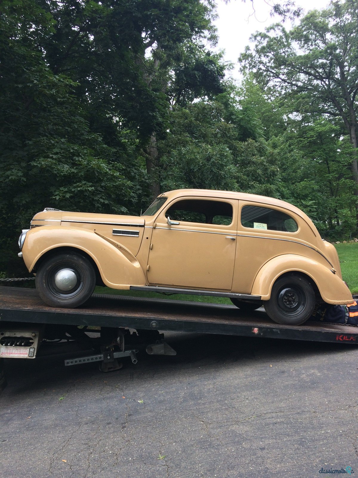 1939' Plymouth photo #3