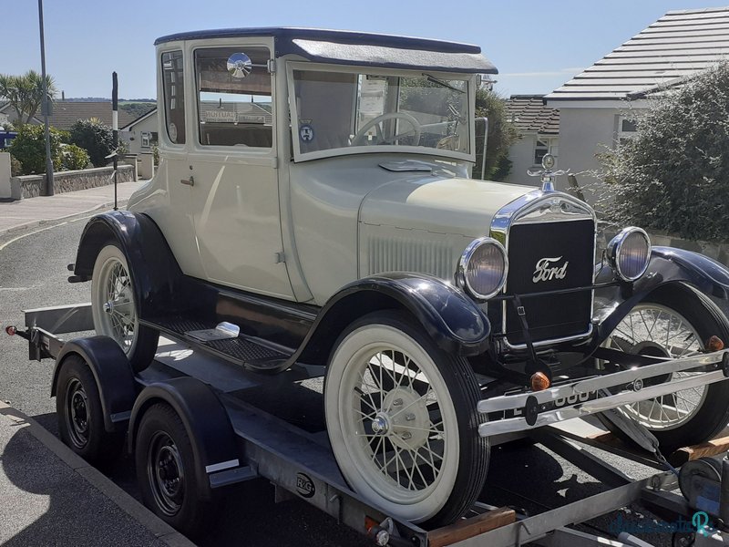 1927' Ford Model T photo #1