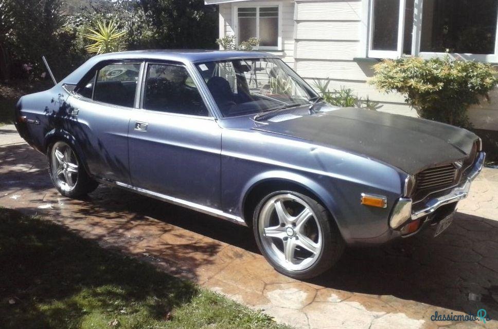 1976' Mazda RX4 photo #3